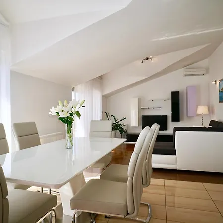 Apartment Queen Trogir