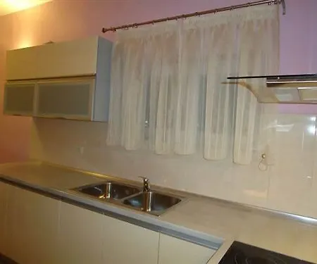 Queen * טרוגיר