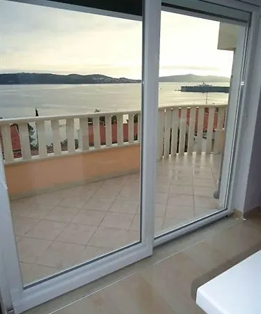 Queen Apartman *